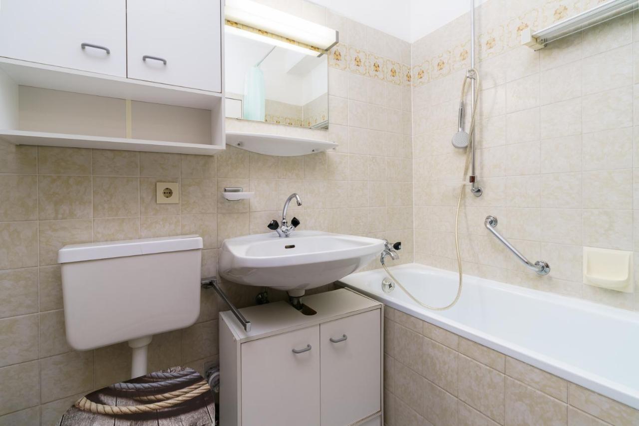 장크트 마르틴 베이 로페르 Grubhof Castle Flat For Families 아파트 외부 사진